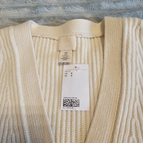 H&M Cream Ribbed Button-Up Cardigan - Picture 6 of 6